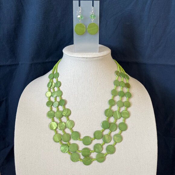 Lime Green Jewelry Set – Multistrand Necklace & Drop Earrings – NEW - Picture 4 of 15